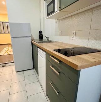 Cote Est Soquence Apartment | Dalikyda - Le Clovis - Central