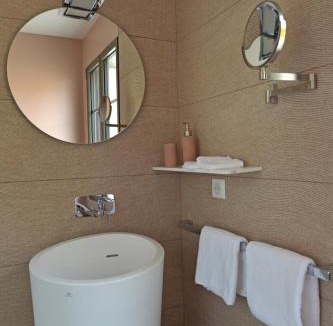 Les Mesneux Bed & Breakfast | Demeure Larmandier