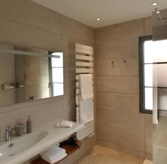 Les Mesneux Bed & Breakfast | Demeure Larmandier