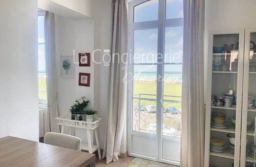 Dieppe Apartment | DG 09 - Dieppe pied plage, VUE MER .