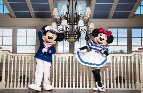 Coupvray Hotel | Disney's Newport Bay Club®