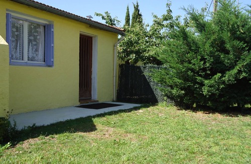Fozieres Cottage | Dog-friendly gîte with large enclosed garden 20 minutes from Lac du Salagou