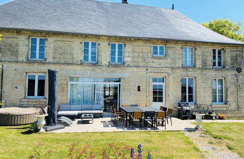 Montbavin Villa | Domaine du Panorama - Gîte Familiale 14 Personnes
