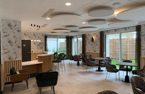 Levallois-Perret Apartment | Domitys Le 225