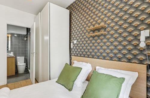 Silly-Gallieni Apartment | Double Apartment l 15min from Eiffel Tower by Car