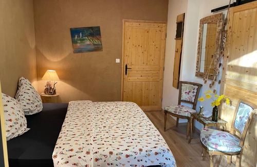 Beaugies-sous-Bois Bed & Breakfast | Double room on farm (La ferme du Tao)