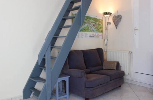 Toul Apartment | Downtown Duplex in Toul Near Cathedral – Free Parking, A/C & All-Inclusive Rates