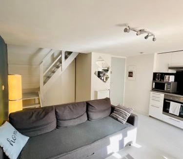 Montlhery Apartment | Dupleix Centre Ville Montlhéry Parking 30min Paris