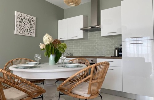Saint-Prix Apartment | Duplex BOHEME near JO 2024, terraces, garden, view on PARIS, sauna