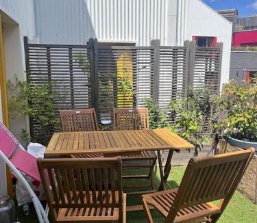 L'Ile-Saint-Denis Apartment | Duplex-pied du village JO paris