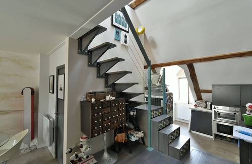 Senlis Apartment | Duplex, Senlis town center