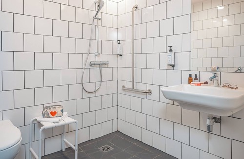 Roissy-en-France Hostel | EKLO Roissy