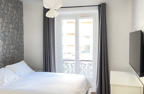 Bel-Air Nord Apartment | Elegant and Cozy 3BR Parisian appartement