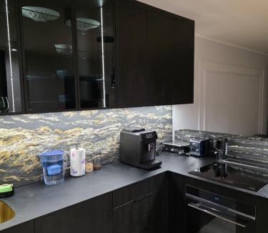 Issy-les-Moulineaux Apartment | Elegant Apartment Minutes from Paris