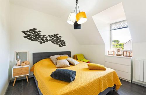 Touques House | Elegant holiday home with fenced garden