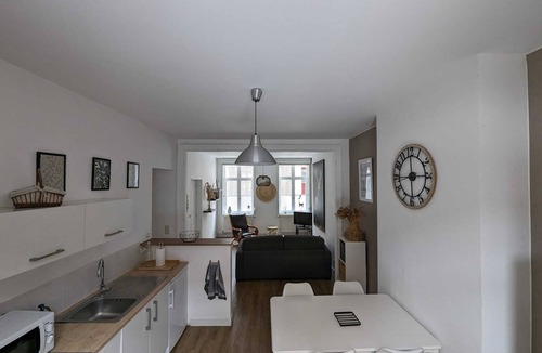 Arras Apartment | En Hypercentre, au Calme, Avec Cour Privative Aménagée, Appartement Rénové
