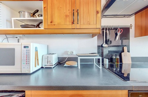 Epinay-sous-Senart Apartment | Enjoy your holiday in this inviting holiday apartment.