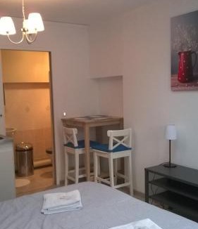 Rozoy-sur-Serre Hotel | Entre Nous