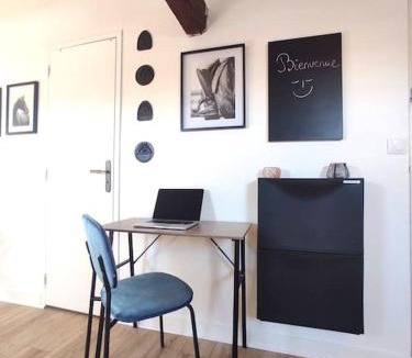 Venette Apartment | Equidia Compiègne Free Parking Wifi Self Check-in