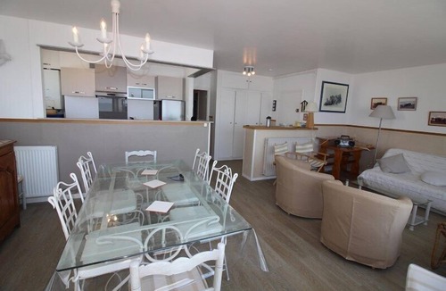 Hardelot-Plage Apartment | EUROPE A3 : Apartment with sea view, 3rd floor, 3 bedrooms in Hardelot Plage
