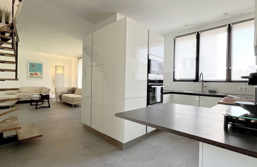 Rueil-Malmaison House | Exceptional 4-bedroom house AC and SPA- Evasion Insolite & Chic