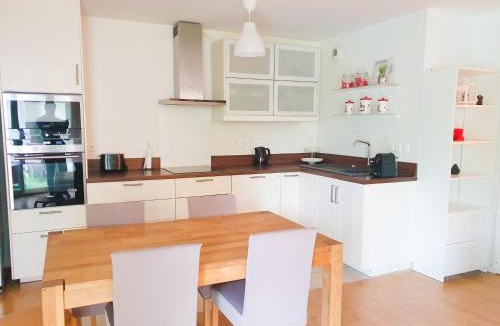 Guyancourt Apartment | EXIGEHOME-Appartement 5 min du Technocentre-15 min de Versailles