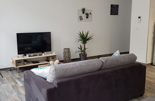 Pithiviers Apartment | F2 Pithiviers Center (45) "Ô furnished by Pithiviers"