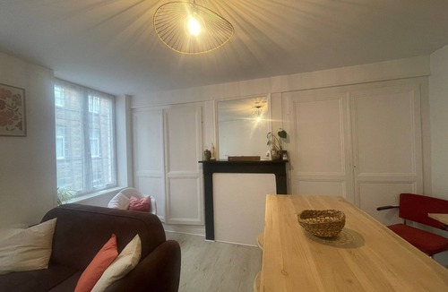 Saint-Maurice Pellevoisin Apartment | Fabulous accommodation