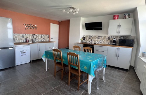 Le Treport Apartment | Facing the sea, renovated apartment 100m2, 3 bedrooms