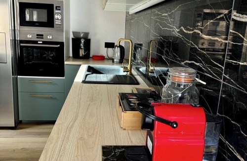 Roissy-en-Brie House | Family escape: Quiet house, spacious garden, 20' from Disney & 30' from Paris