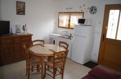 Dampierre-en-Bray Other | Farmhouse for 40 people with meeting room