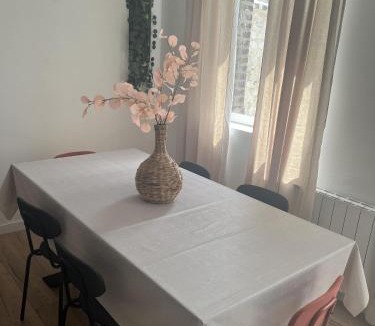 Criquebeuf-sur-Seine House | Ferme Cosy et Paisible au Bord de l'Eure