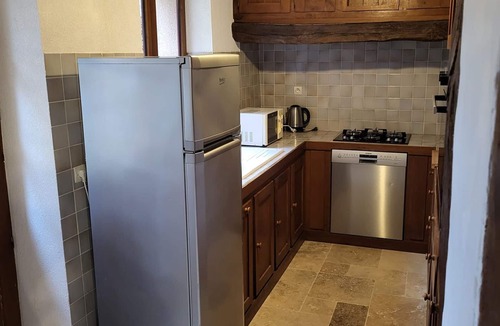 Rosnay Cottage | Charming Cottage in Heart of La Brenne - 3BR, Fishing Pond, Wi-Fi, Pet-Friendly, All-Inclusive Rates