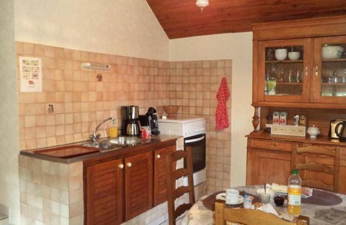 Saint-Etienne-sous-Bailleul House | 90 m² House ∙ 3 bedrooms ∙ 20 guests