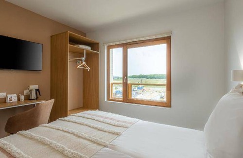 Saint-Honore - Jeanne d'Arc Hotel | 35 m² Hotel ∙ 4 guests