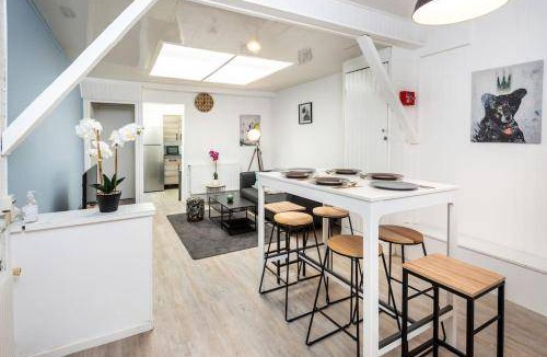 Saint-Honore - Jeanne d'Arc Bed & Breakfast | Bed and breakfast ∙ 4 bedrooms ∙ 8 guests