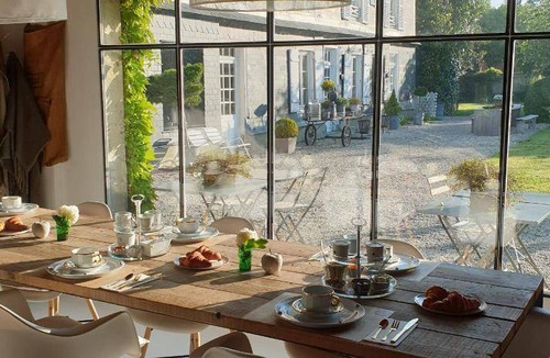 Saint-Martin-aux-Chartrains Bed & Breakfast | 40 m² Bed and breakfast ∙ 2 guests