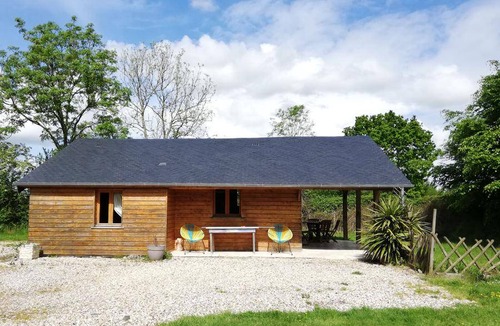 Saint-Pierre-de-Cormeilles Ski Chalet | 40 m² Chalet ∙ 2 bedrooms ∙ 6 guests
