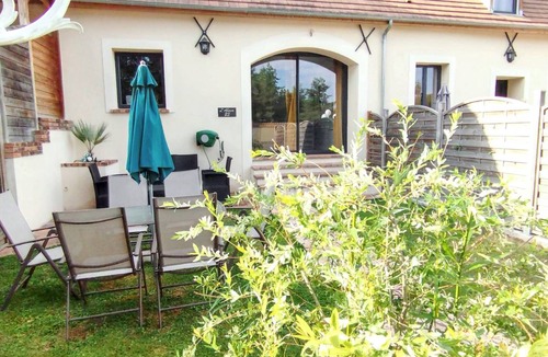 Sainte-Genevieve-les-Gasny House | 70 m² House ∙ 2 bedrooms ∙ 4 guests