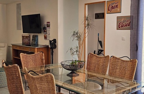 Sainte-Genevieve-les-Gasny House | 100 m² House ∙ 2 bedrooms ∙ 6 guests