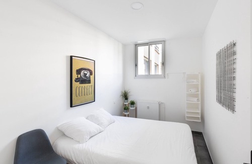 Hincmar Apartment | Friendly Space in Central Reims: Discover Our Beautiful Minimalist Apartment