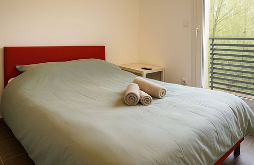Roubaix Apartment | Fully-equipped studio with balcony and quick access to Lille