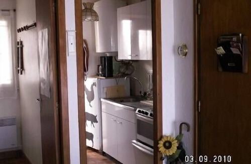 Mers-les-Bains Apartment | Furnished studio overlooking the sea at Mers-les-Bains