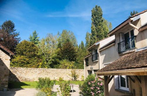 Vernou-la-Celle-sur-Seine House | Gîte 10 lits proche forêt Fontainebleau