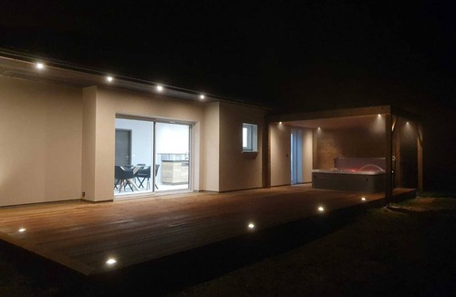 Raon-l'Etape House | Gîte 4 Personnes Avec SPA Privatif - Détente et Nature