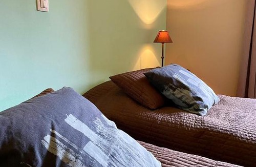 Vireux-Wallerand House | Gîte Basilic Havre de Paix pour 7 Personnes au Cœur de la Nature et près de la Meuse