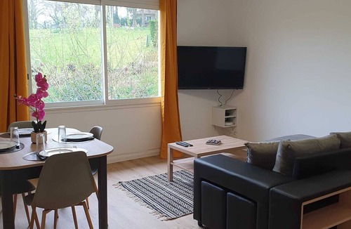 Hautot-sur-Mer Apartment | Gîte Clapec, Appartement Lumineux à 2 pas de la Plage et de Dieppe!