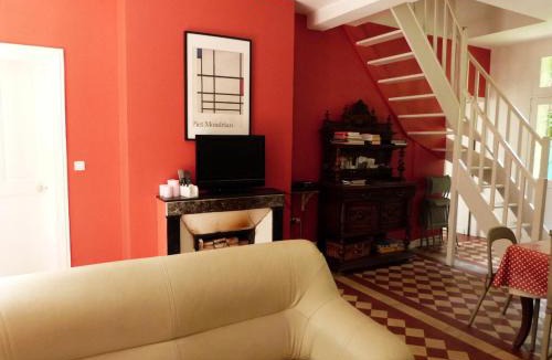 Chevregny Apartment | Gîte du Château des Chaînées