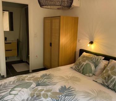 Neuville-sur-Ain Apartment | Gîte l Ainstant à 2 pas de la rivière, proche CNPE et A42