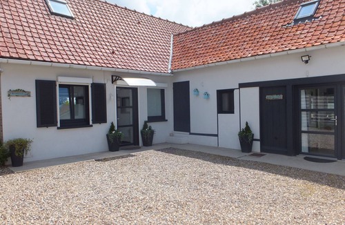 Quesnoy-le-Montant Cottage | Gîte "La Petite Quesnoyère"